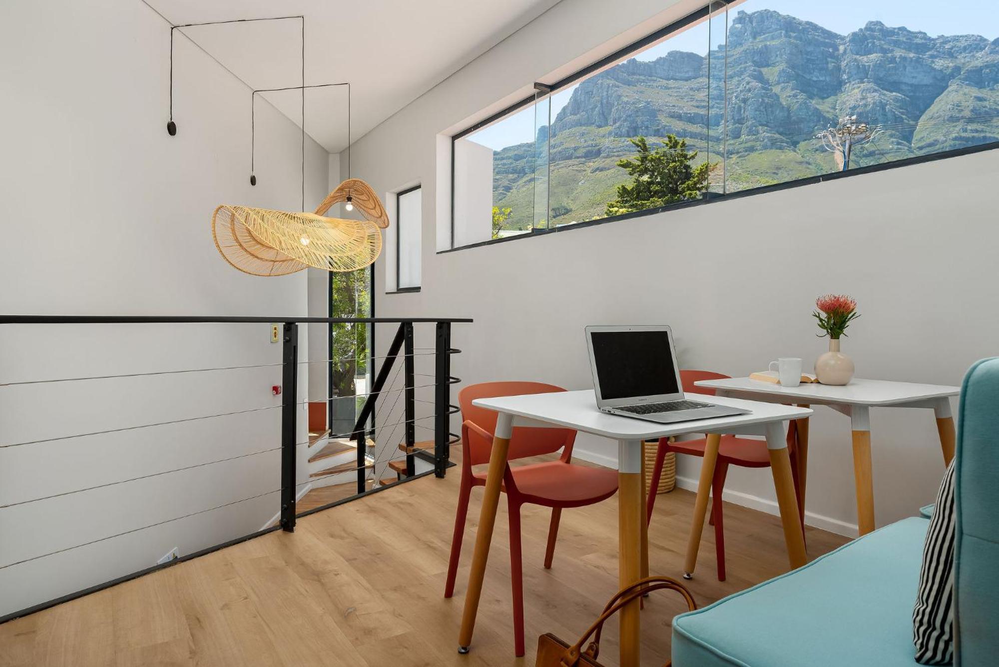 فندق Neighbourgood 1St Crescent Camps Bay كيب تاون المظهر الخارجي الصورة