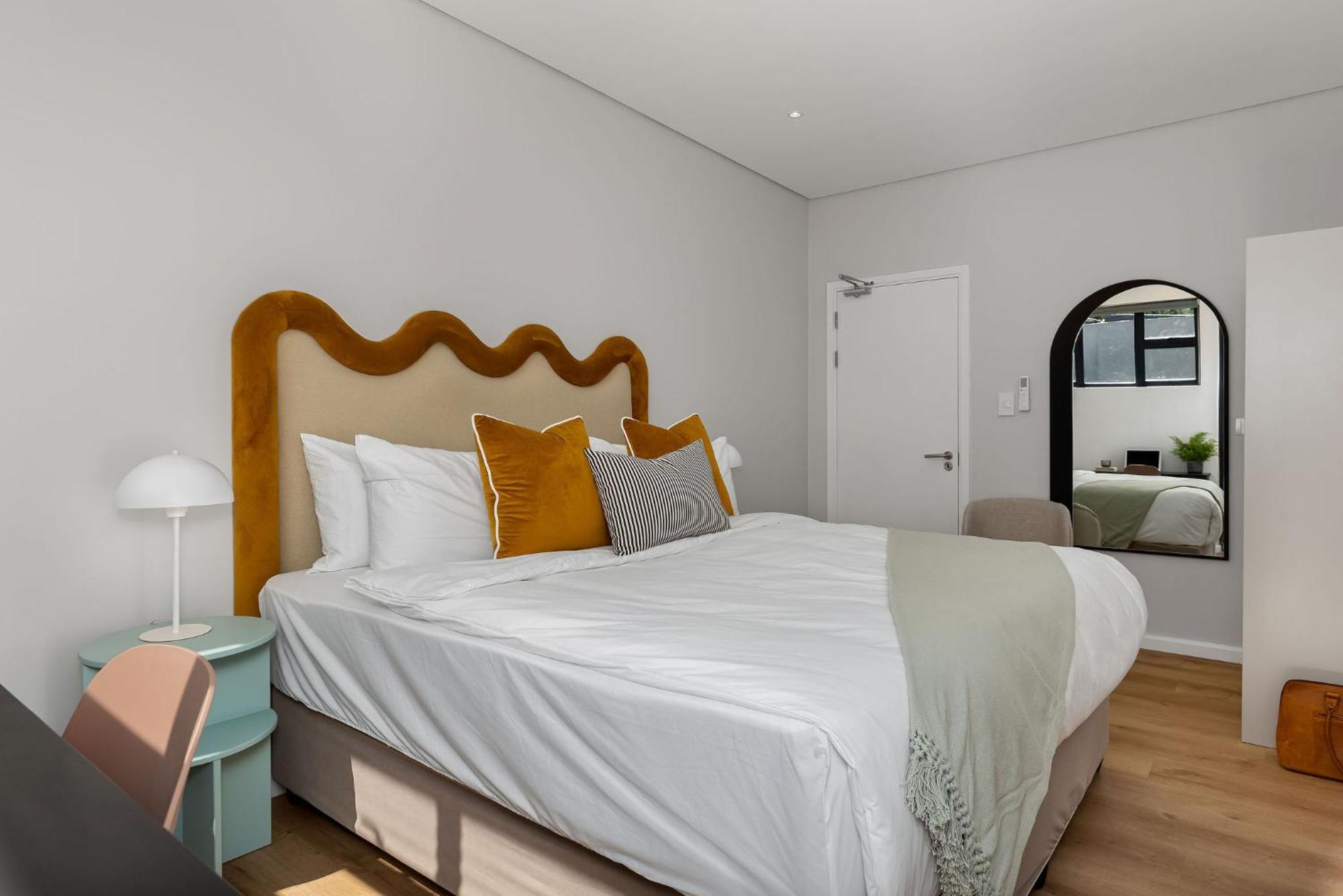 فندق Neighbourgood 1St Crescent Camps Bay كيب تاون الغرفة الصورة
